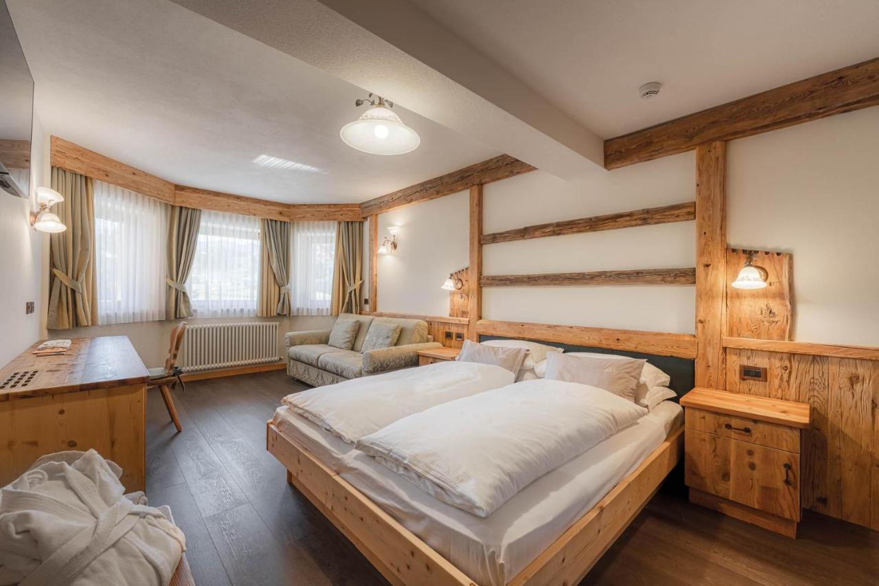 Rene Dolomites Boutique Hotel Pozza di Fassa Zewnętrze zdjęcie