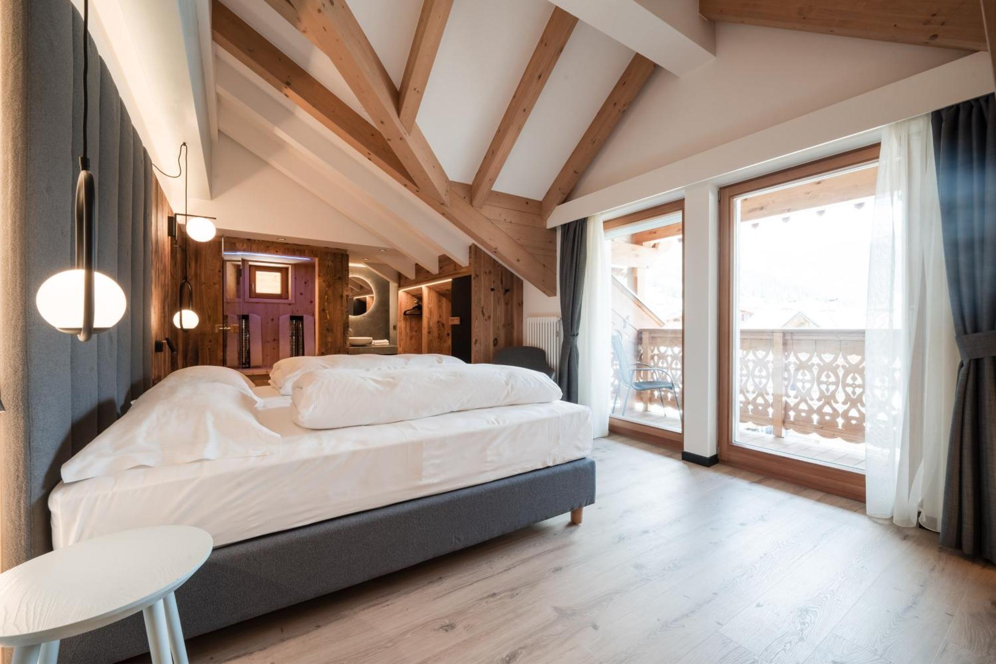 Rene Dolomites Boutique Hotel Pozza di Fassa Zewnętrze zdjęcie