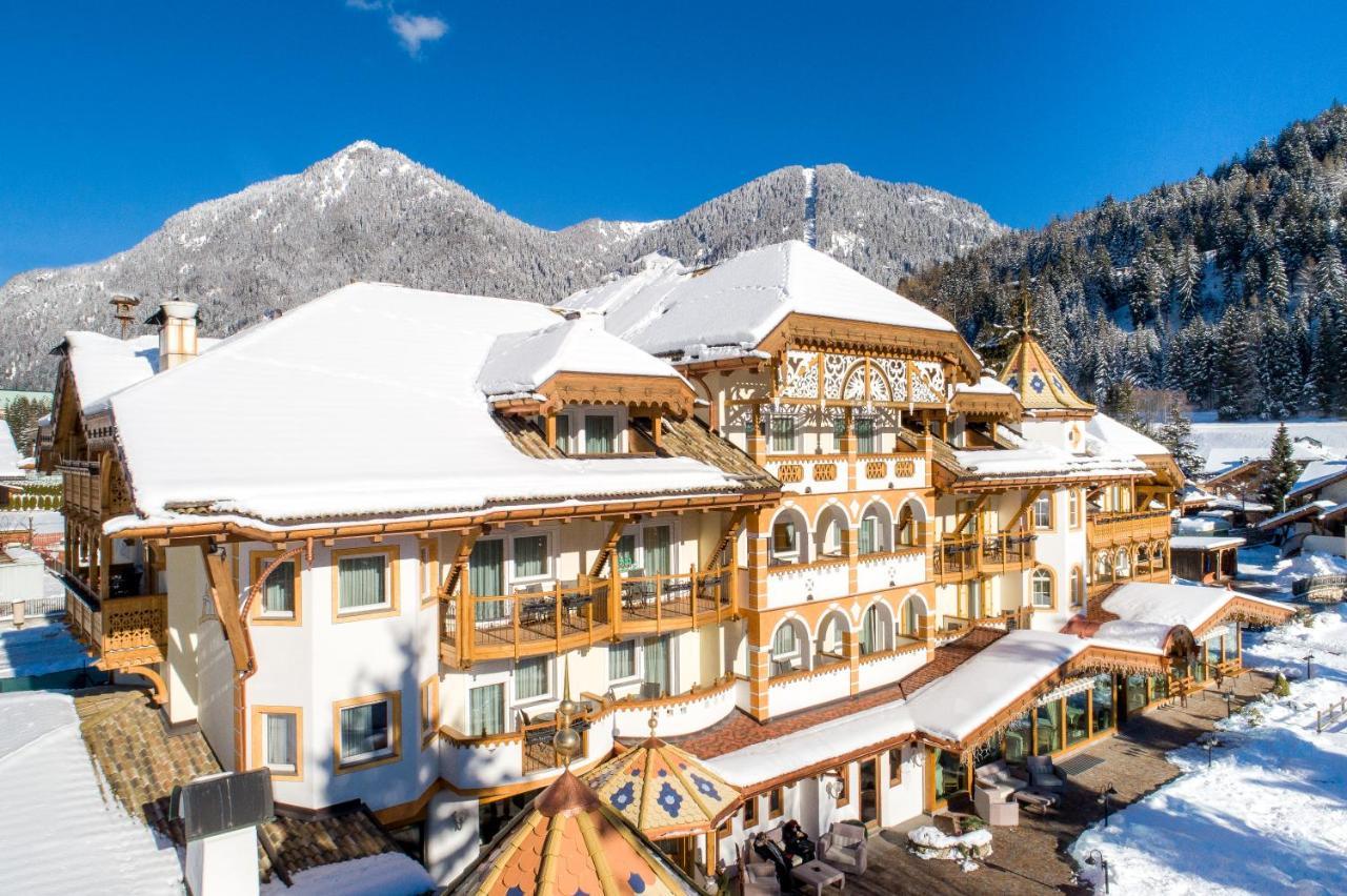 Rene Dolomites Boutique Hotel Pozza di Fassa Zewnętrze zdjęcie